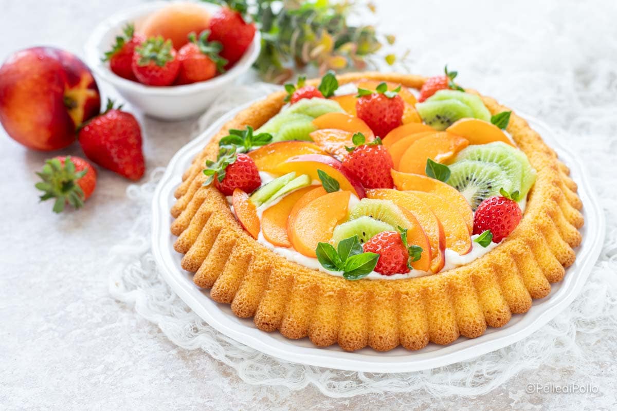 Tarte aux fruits avec crème au yaourt