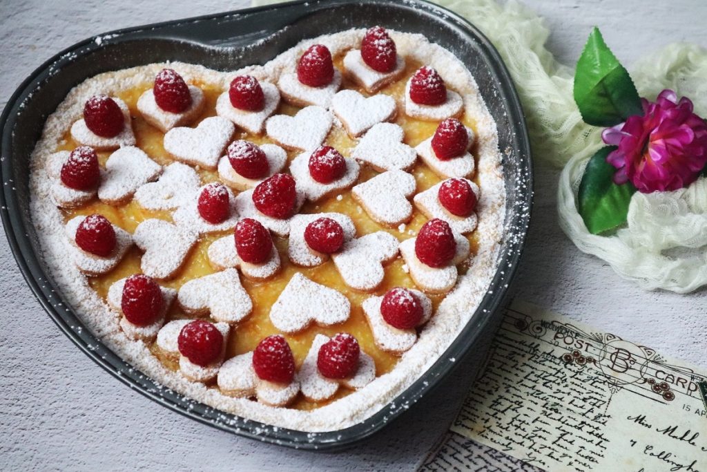 cœur de pâte sablée avec crème à l'orange