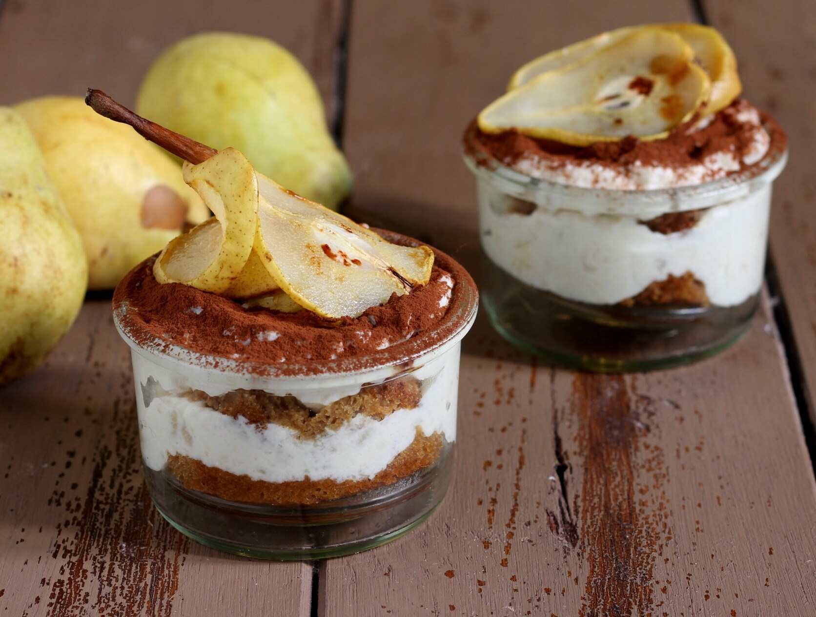 Tiramisu avec crème de ricotta et poires