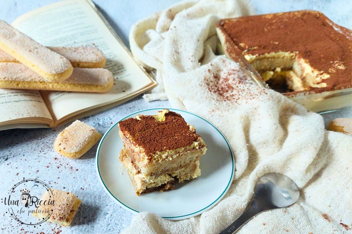 Tiramisu classique au café sans crème