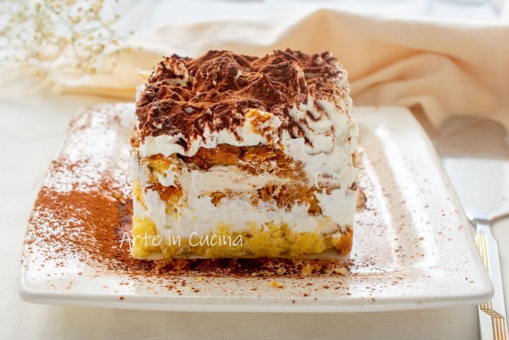 Tiramisù avec pandoro au café
