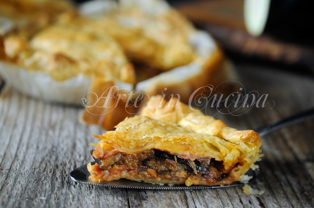 TOURTE FEUILLETÉE avec AUBERGINES et provola