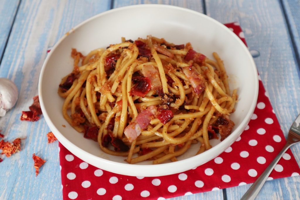 troccoli aux poivrons cruschi et pancetta