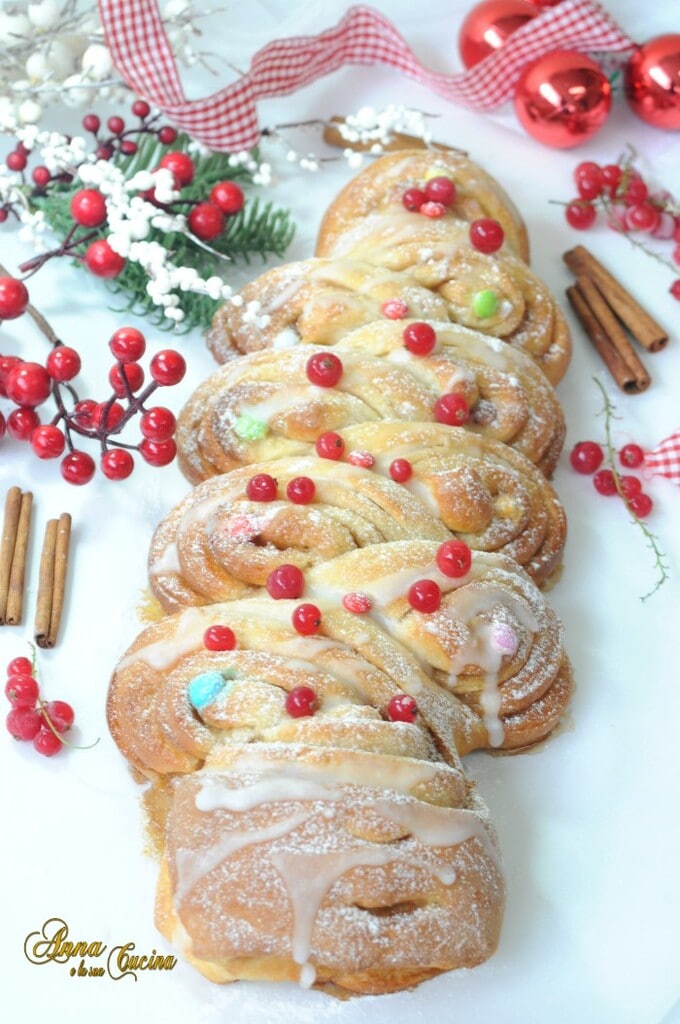 Cinnamon rolls sapin de Noël