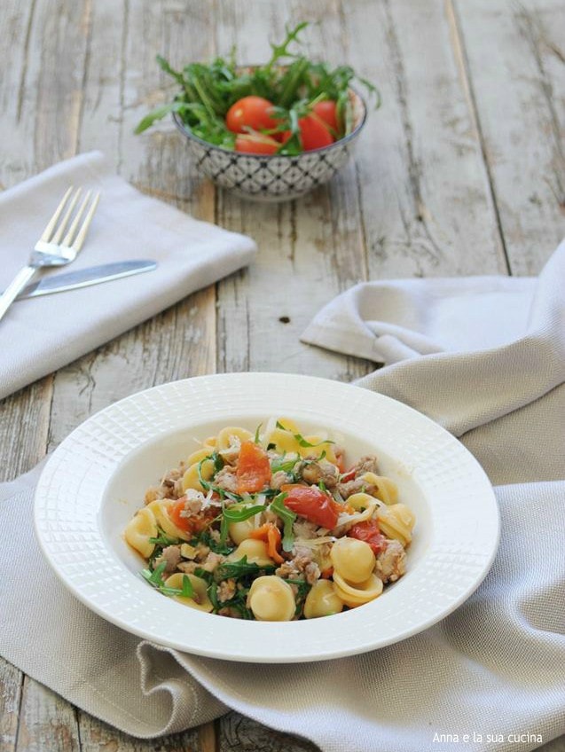 Orecchiette à la saucisse et roquette