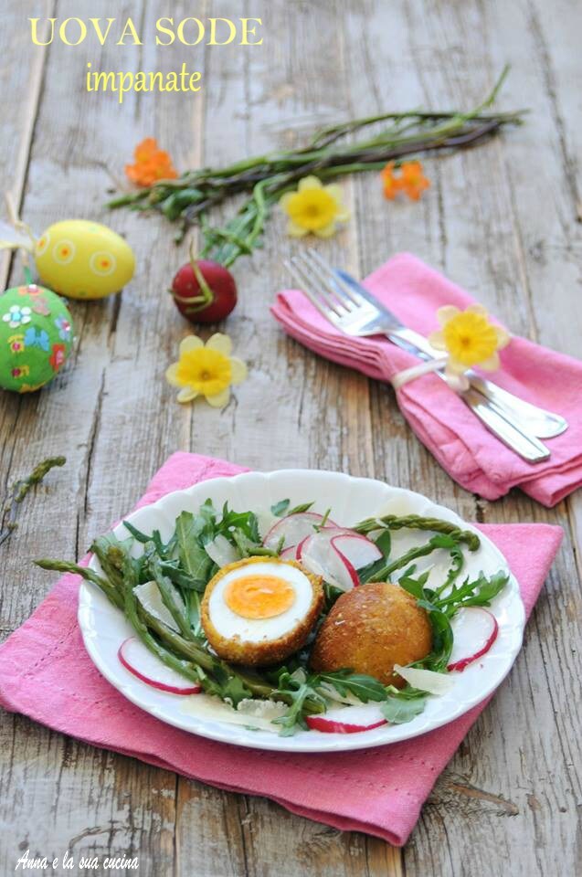 Œufs durs panés avec petite salade mixte