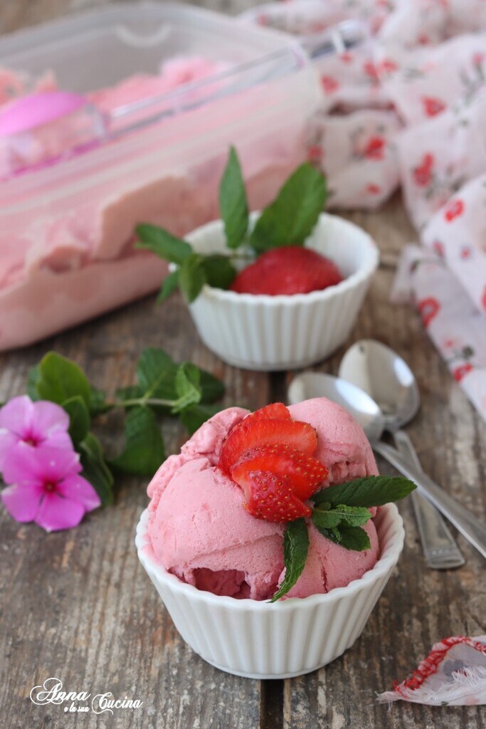 Sorbet aux fraises et bananes recette rapide