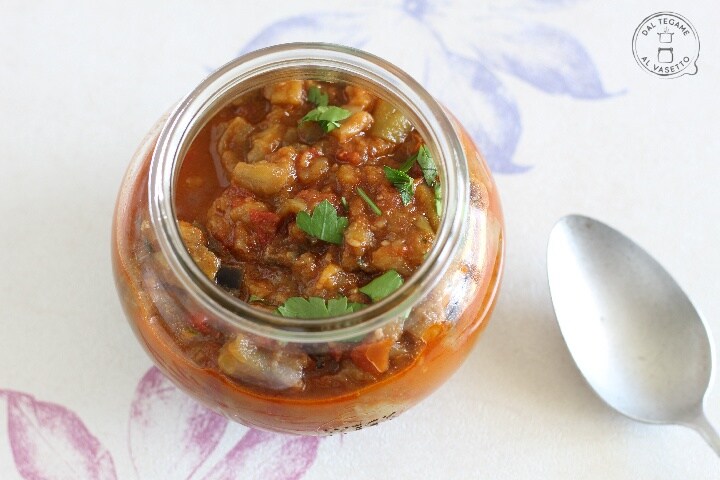 Zaalouk en cuisson en bocal