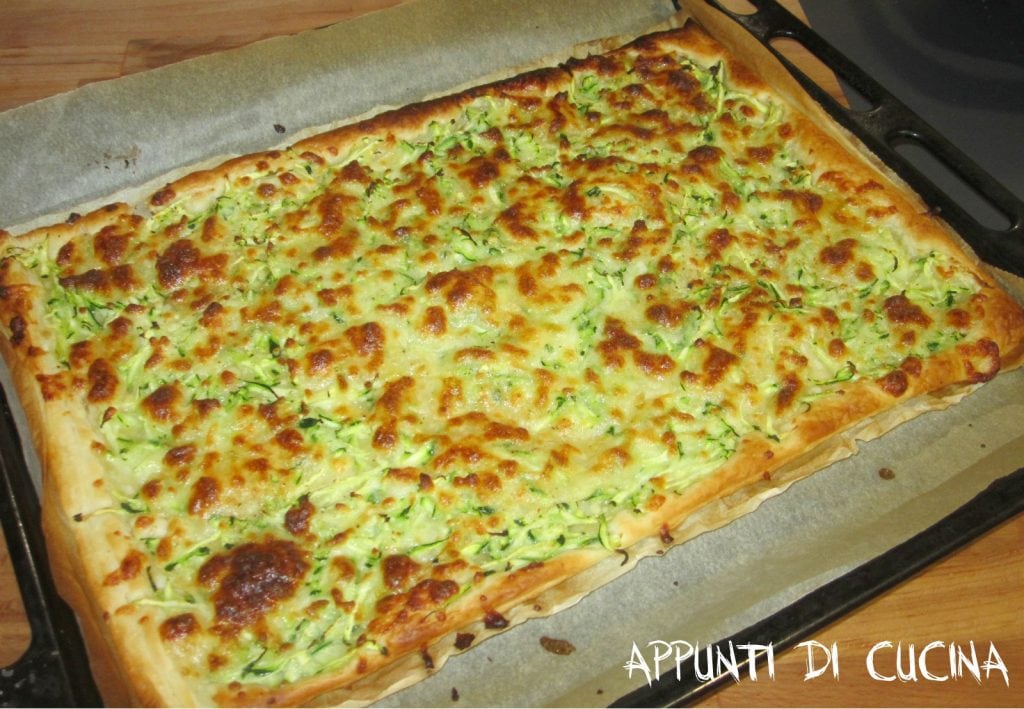 Tarte salée courgettes et mozzarella