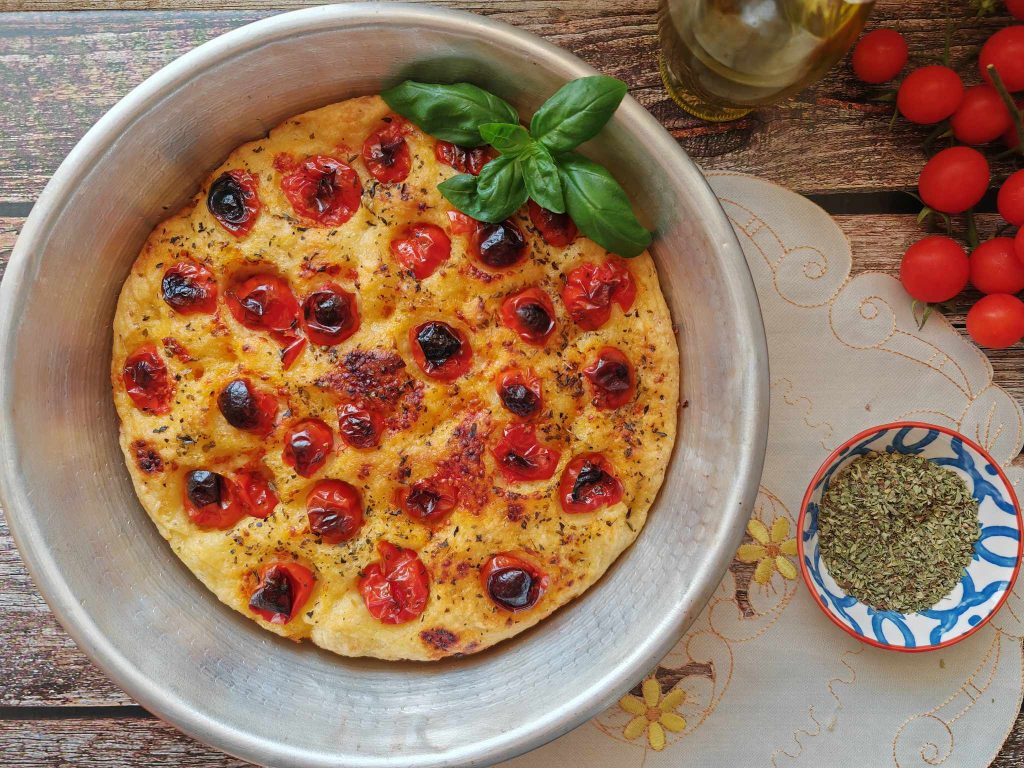 Focaccia barese avec pommes de terre