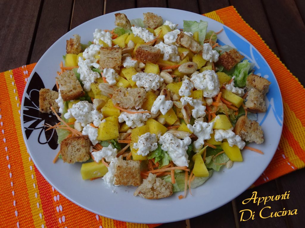 Salade mangue et fromage caillé