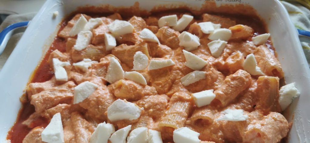 Rigatoni à la ricotta au four