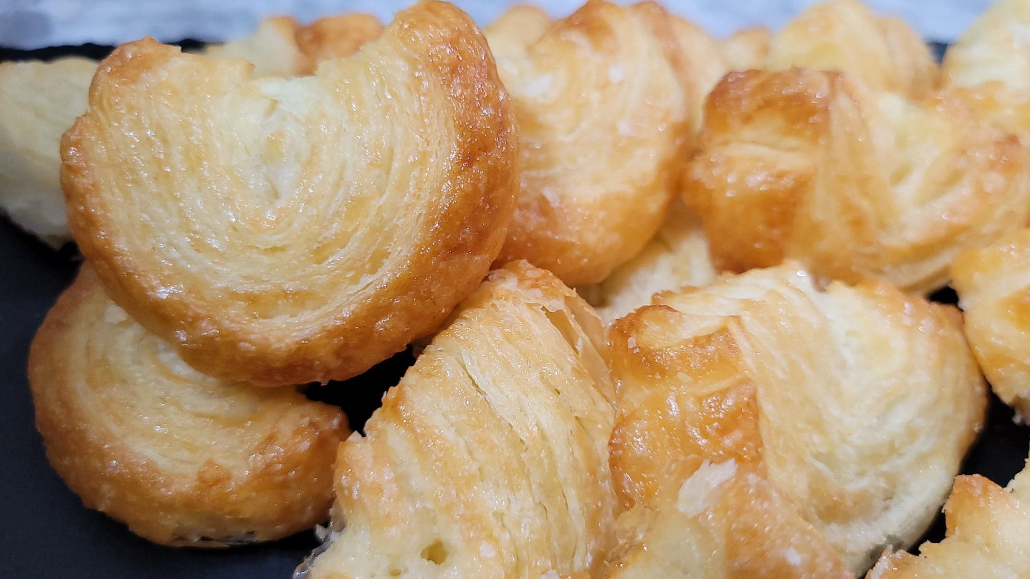 Palmiers de Pâte Feuilletée à la Friteuse à Air