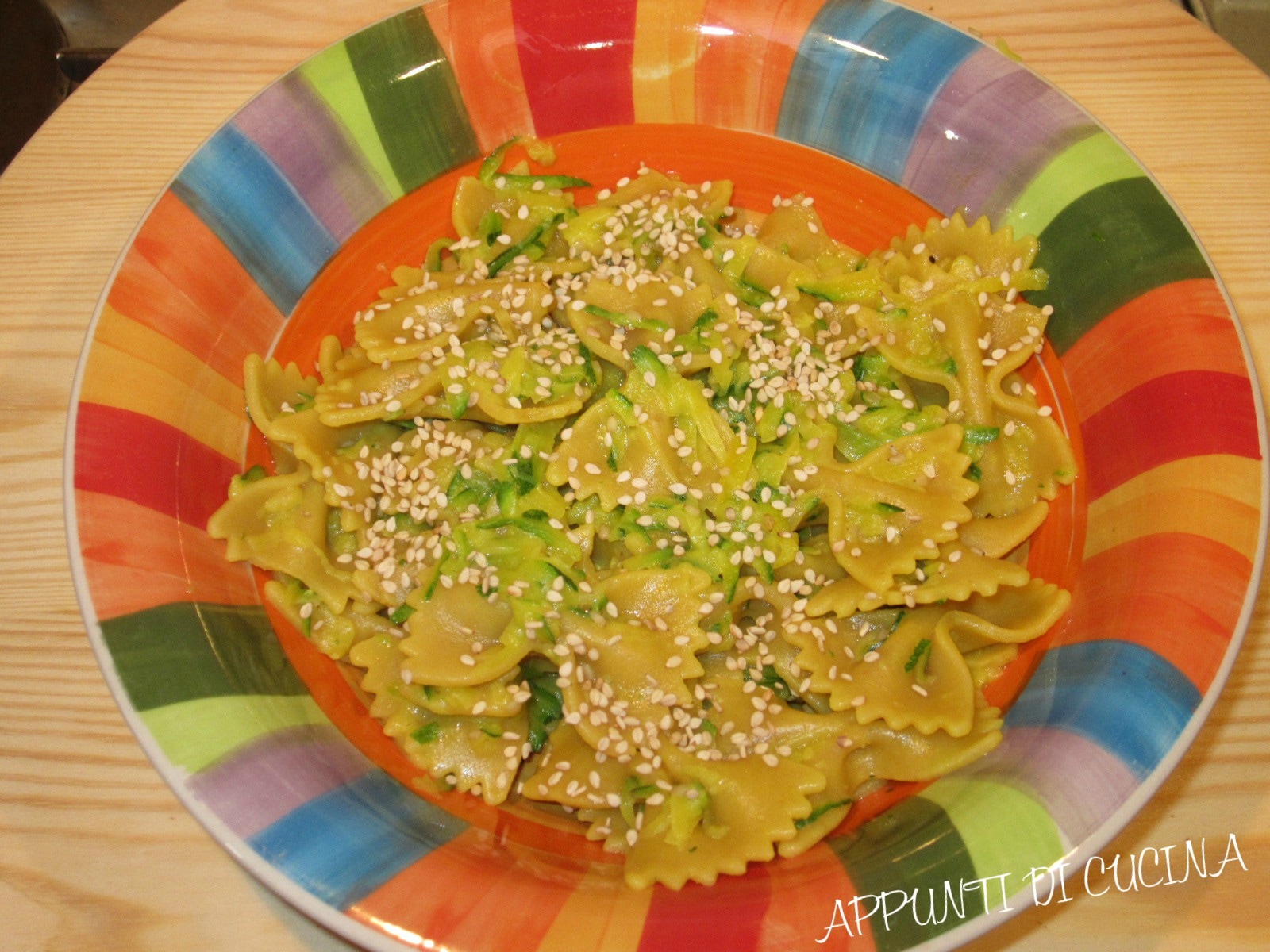 FARFALLE INTÉGRALES SÉSAME ET COURGETTES