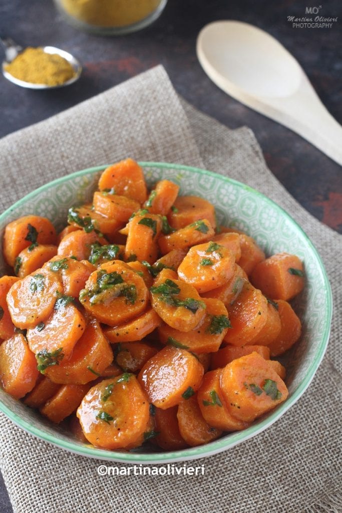 Carottes au curry et persil