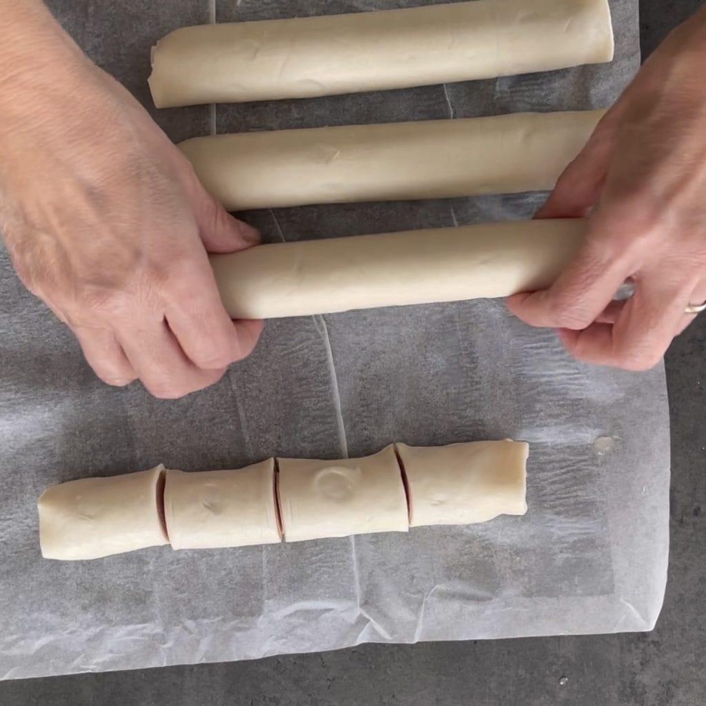 Couronne avec rustiques aux saucisses