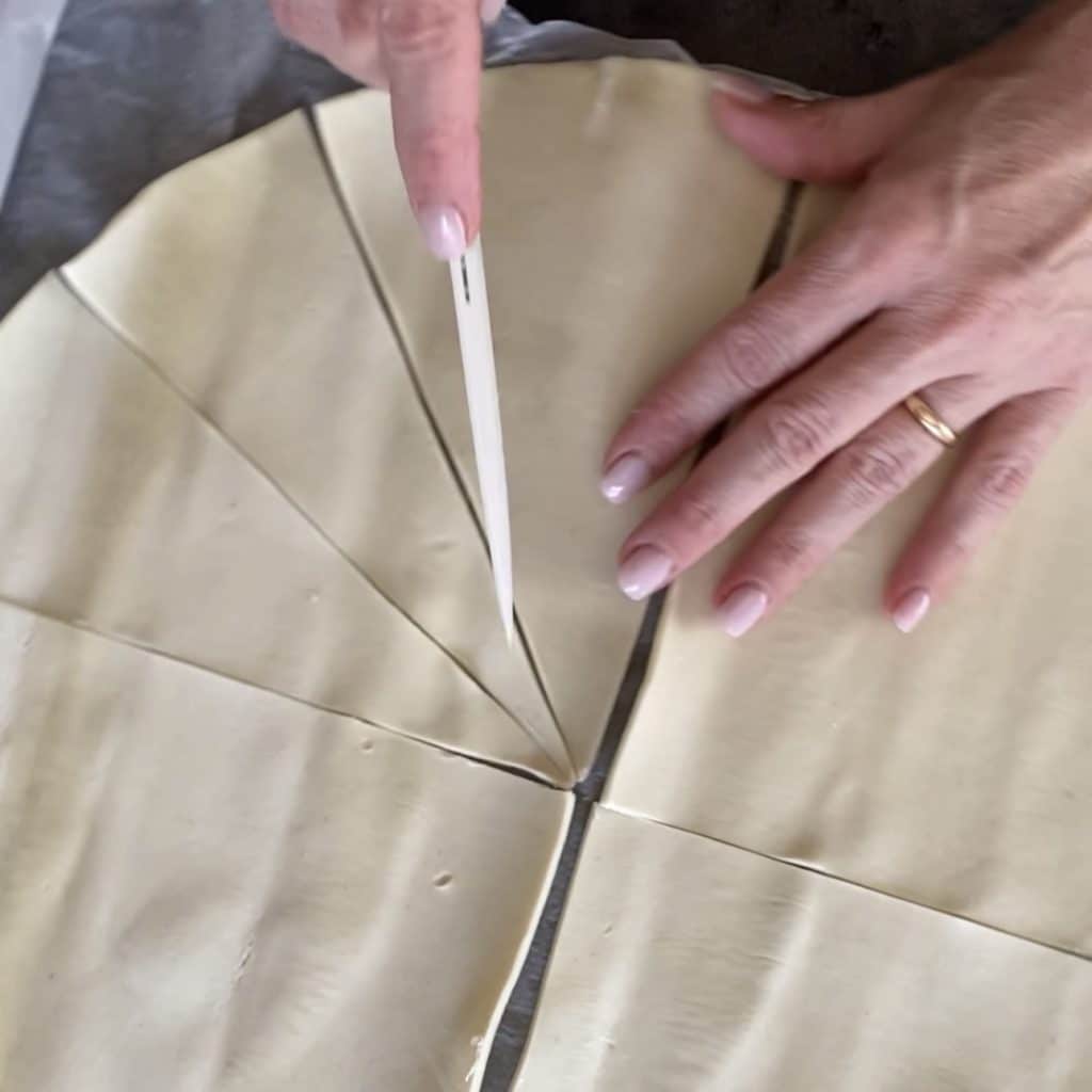 Croissants de pâte feuilletée en friteuse à air
