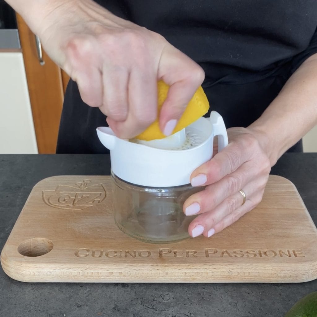 Crostini au saumon et avocat