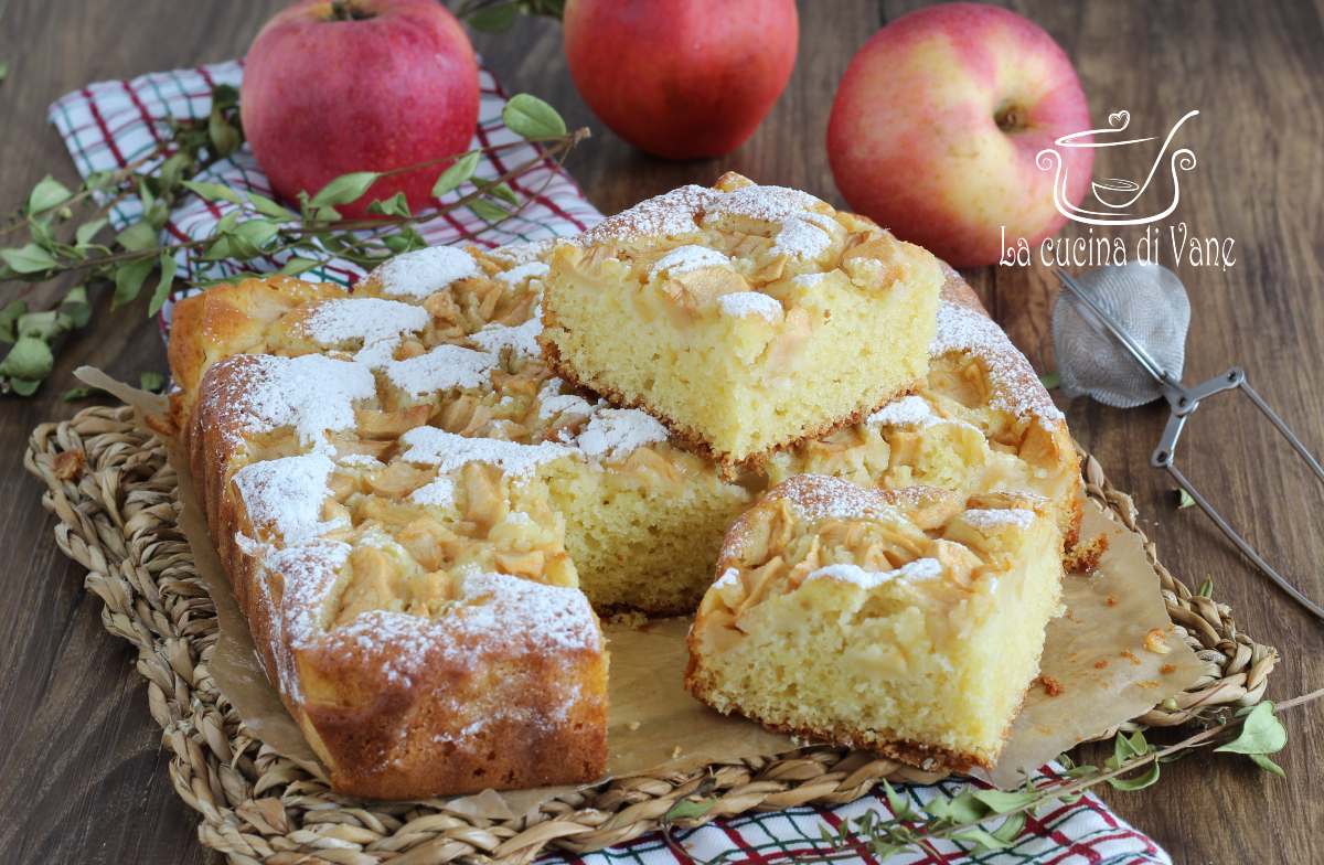 GÂTEAU AUX POMMES ET YAOURT GREC