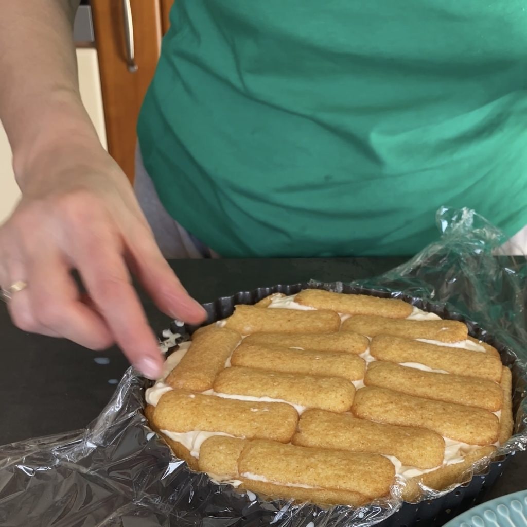 Gâteau Frais aux Pavesini et Pêches