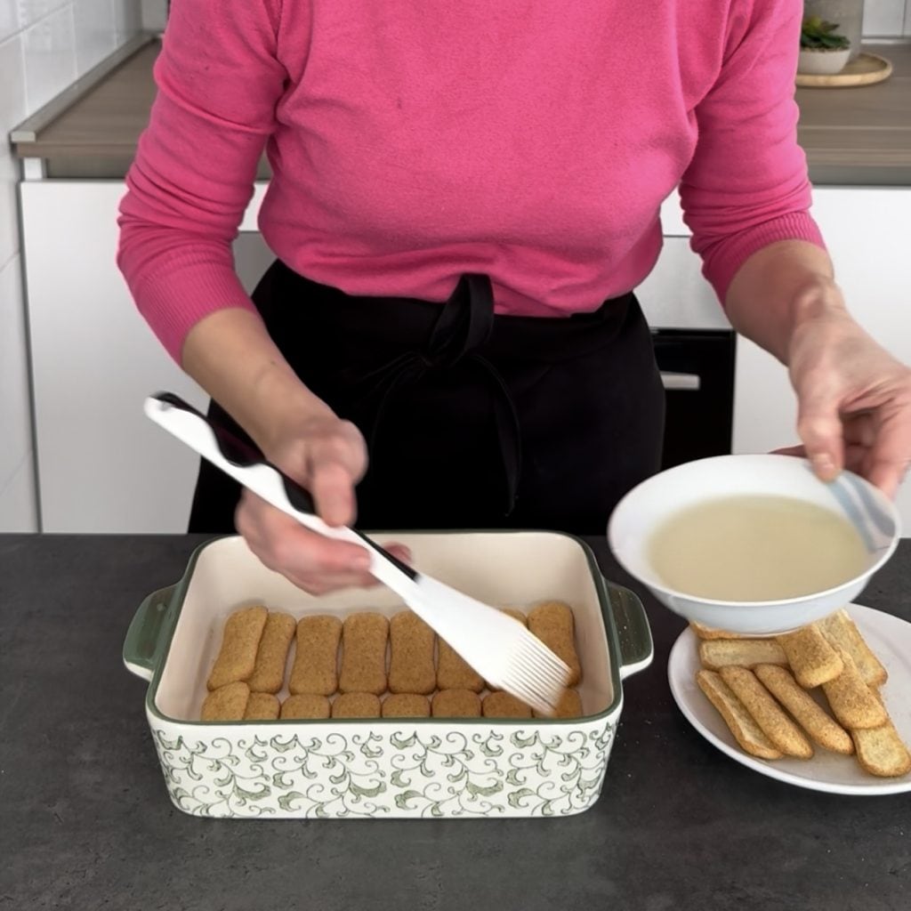 gâteau aux pêches au sirop et yaourt