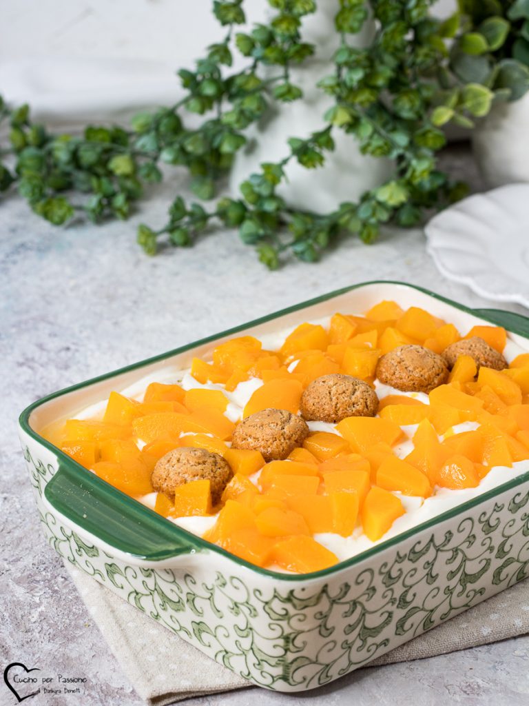 gâteau aux pêches au sirop et yaourt