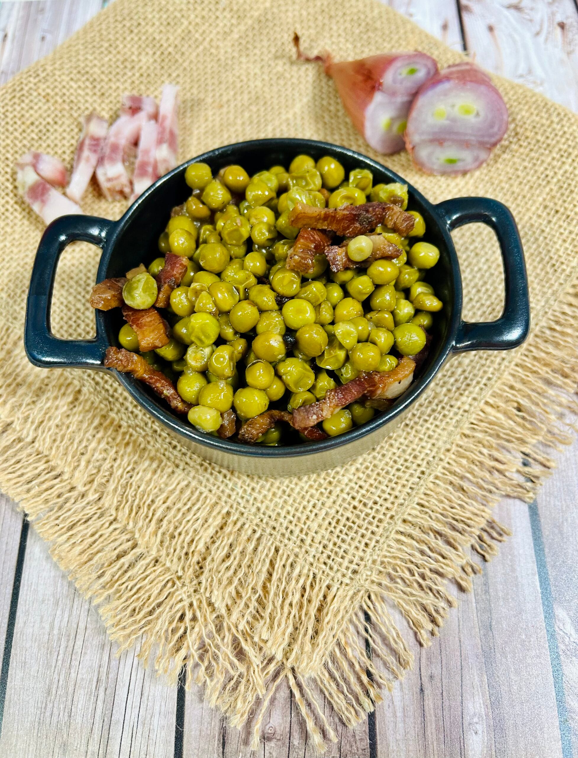 Petits pois avec lard