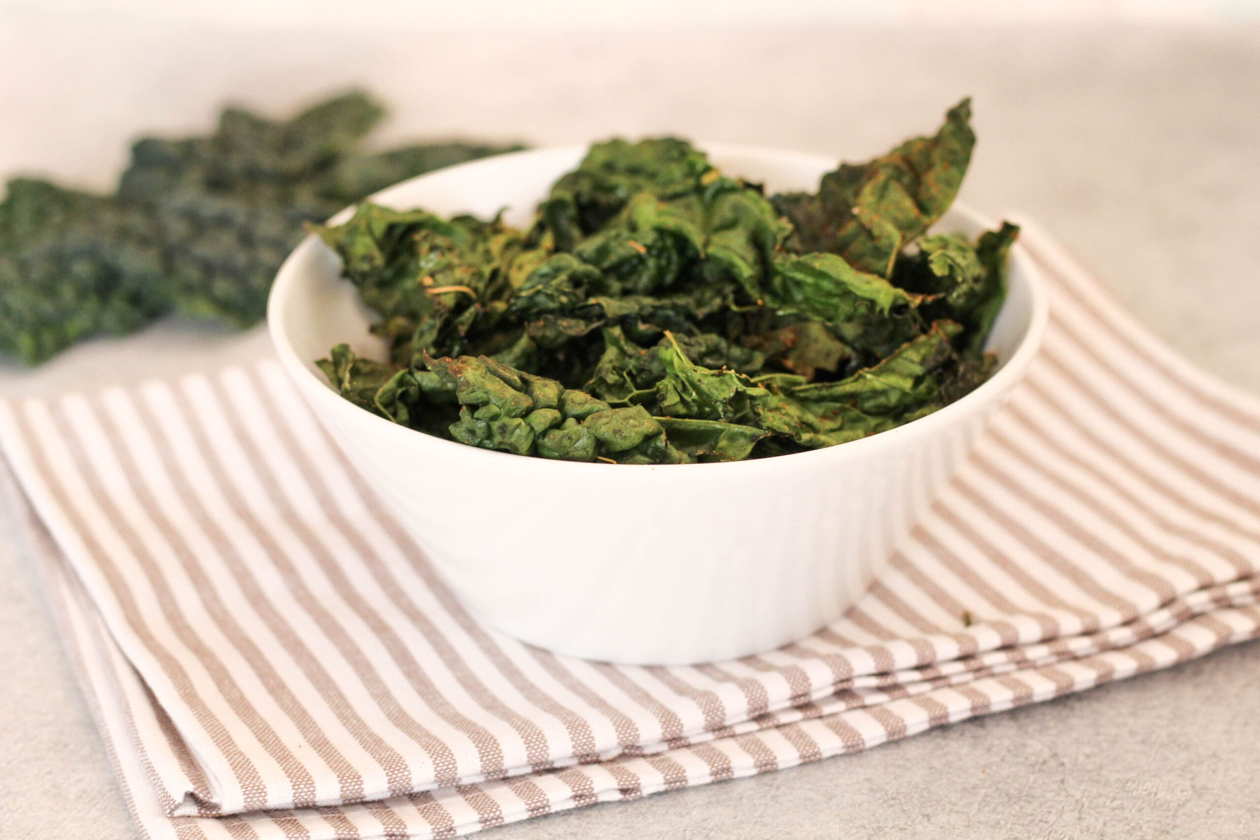 Chips de chou kale à la friteuse à air