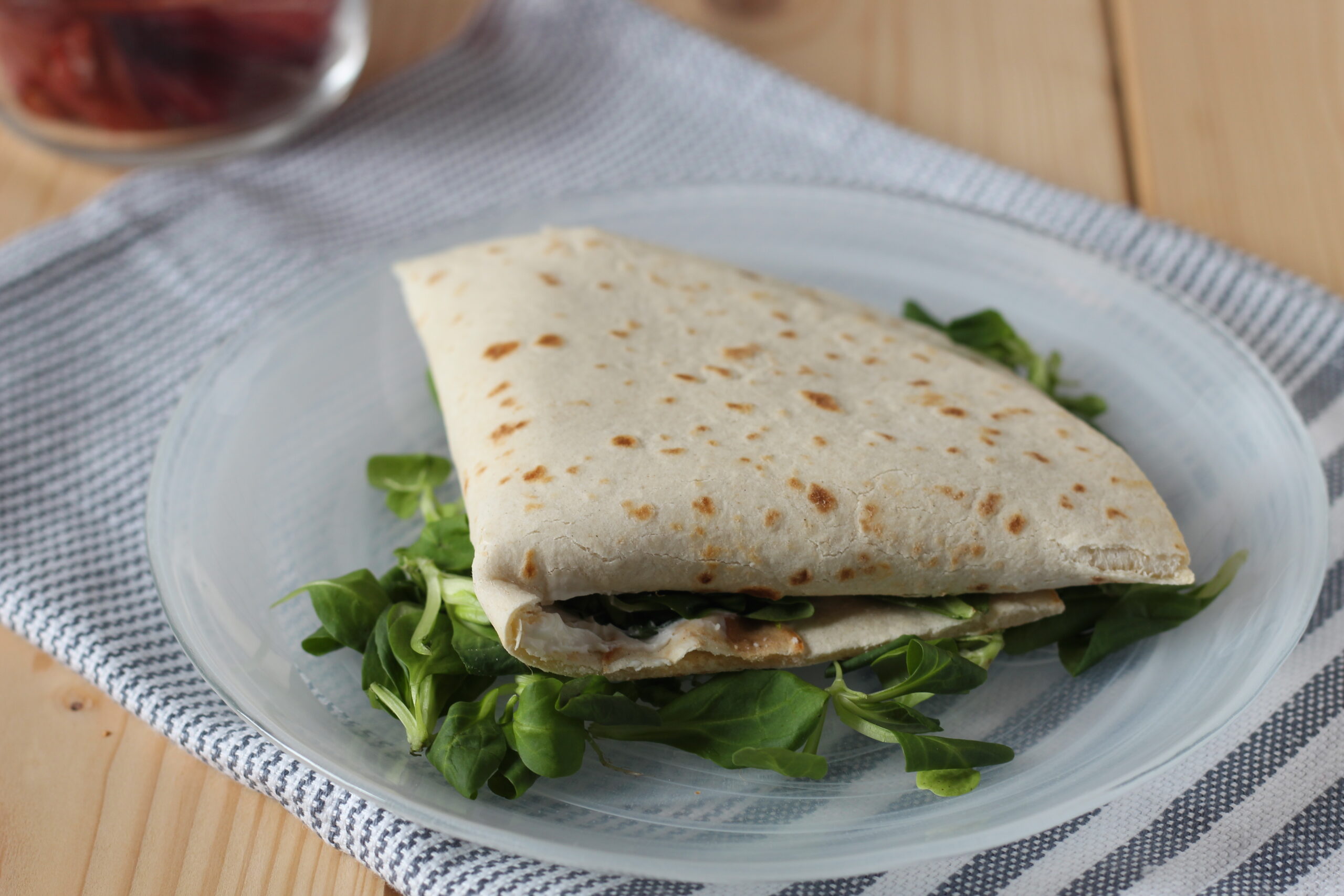 Piadina portefeuille avec bresaola et mâche