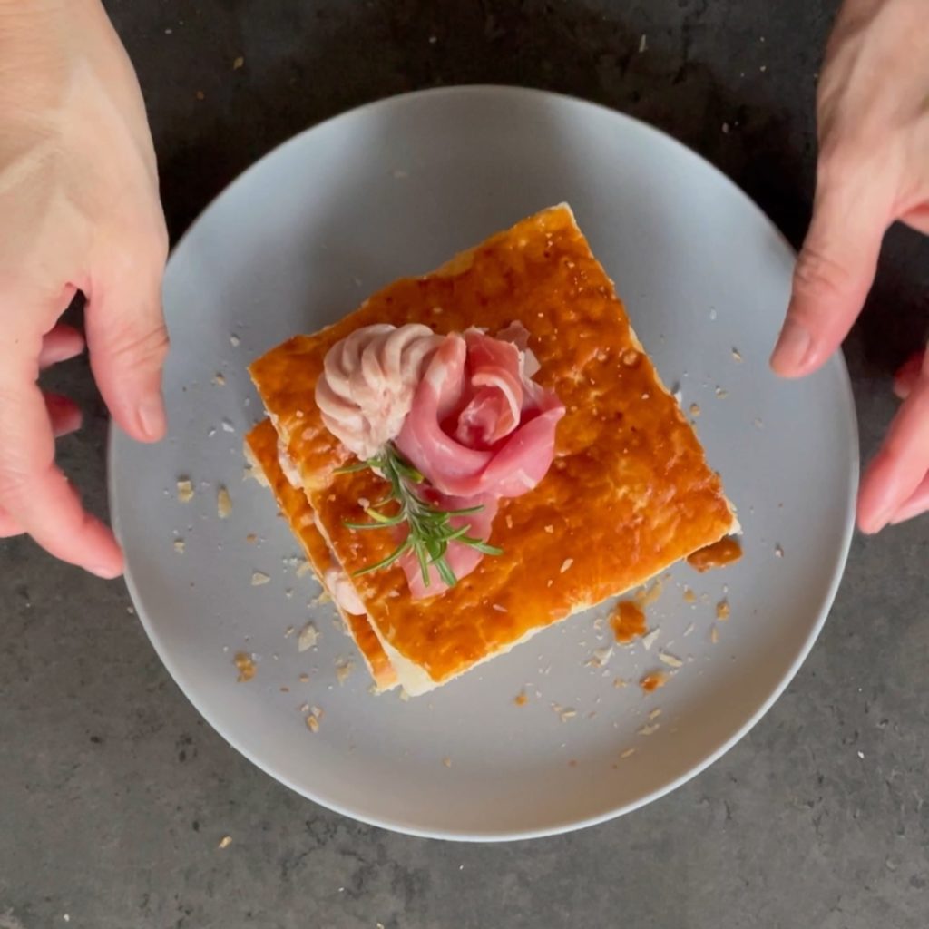 Millefeuille salée au jambon