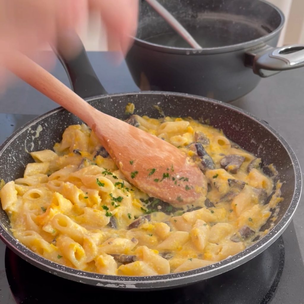 Pâtes à la courge et ricotta