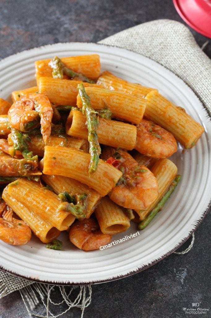 Pâtes aux asperges et crevettes