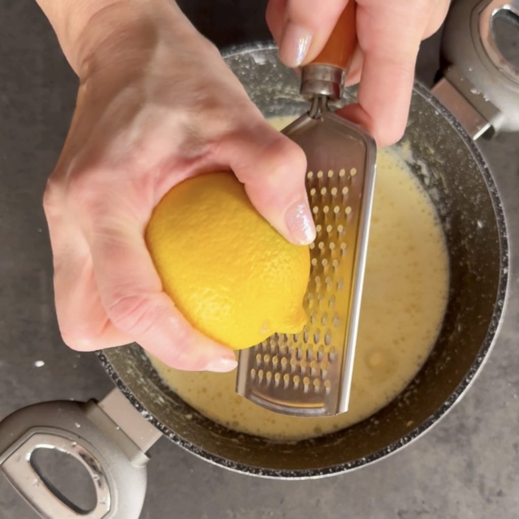 Petits paniers de pâte feuilletée sucrés