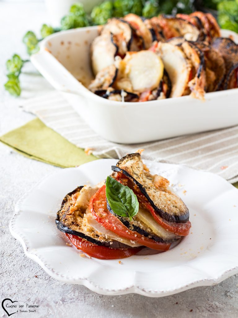 pommes de terre et aubergines gratinées au four