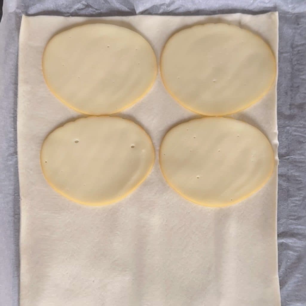 Rouleaux de pâte feuilletée jambon et fromage