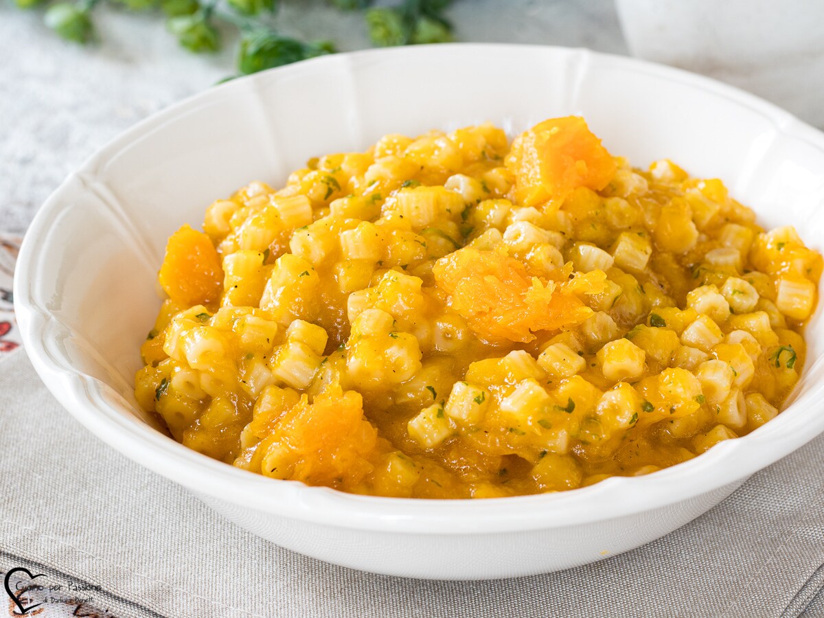 SOUPE À LA CITROUILLE