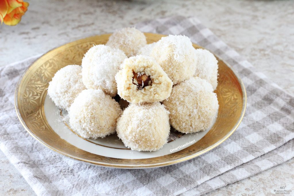 Truffes de gaufrettes et noix de coco