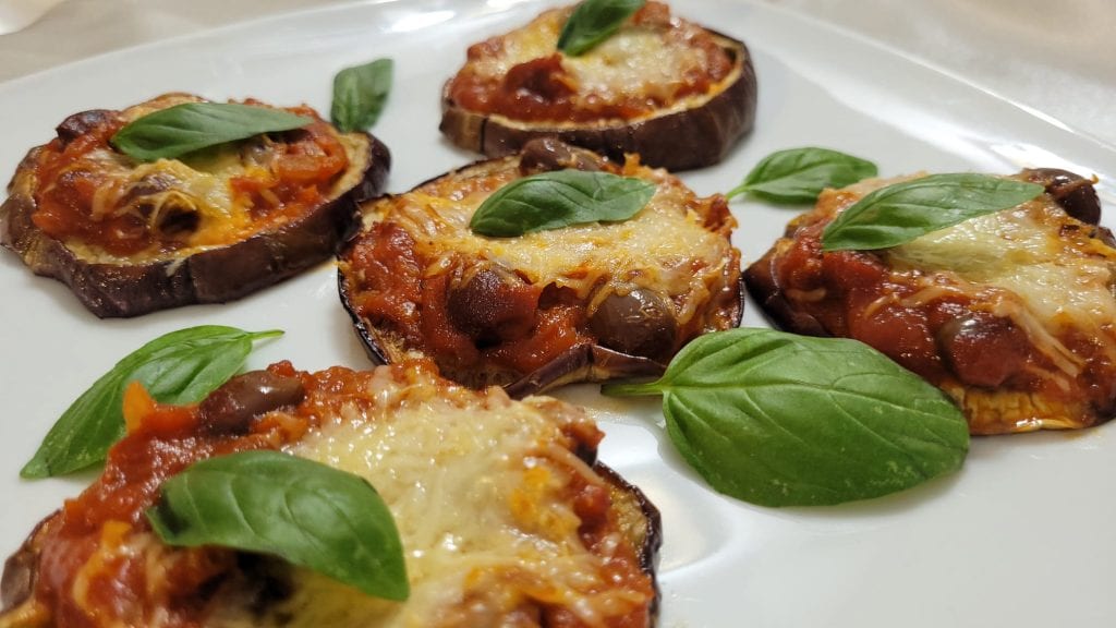 Mini-pizzas d'aubergines à la friteuse à air