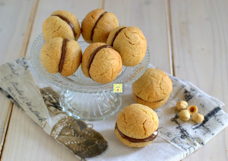 Baci di dama aux noisettes