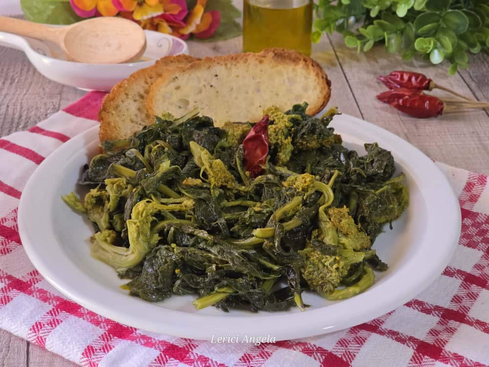 Cime de navet braisées à la poêle