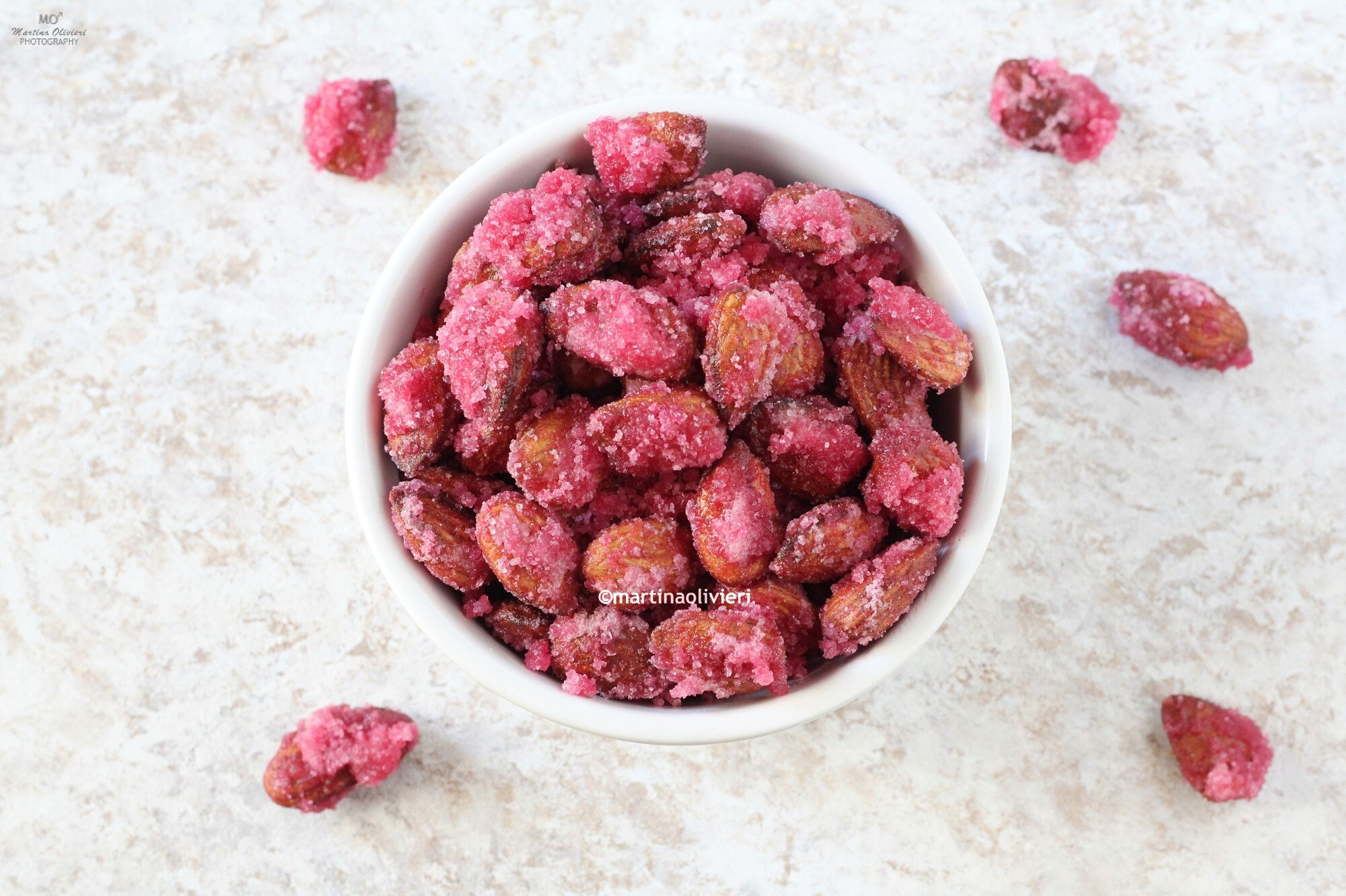 Amandes enrobées abruzzaises à l’alchermes
