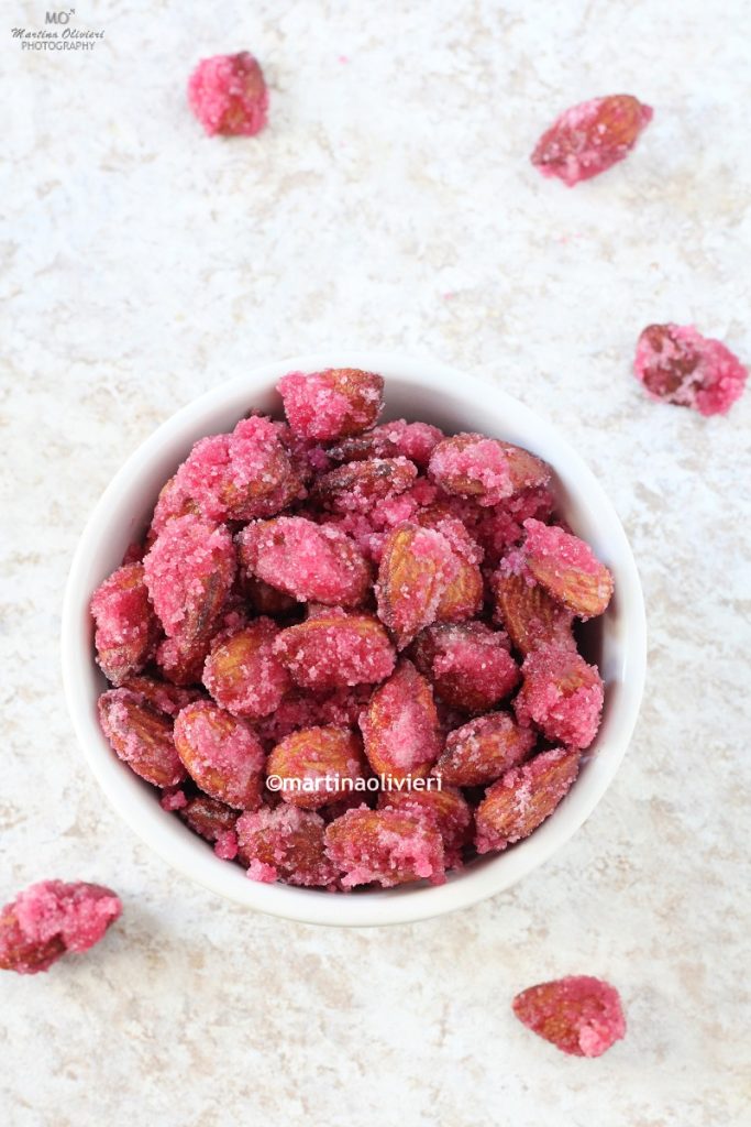 Amandes enrobées abruzzaises à l'alchermes