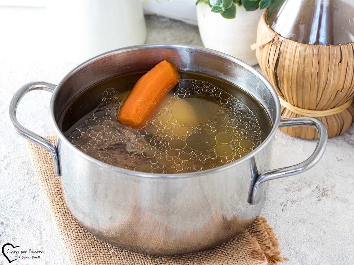 COMMENT FAIRE LE BOUILLON DE VIANDE