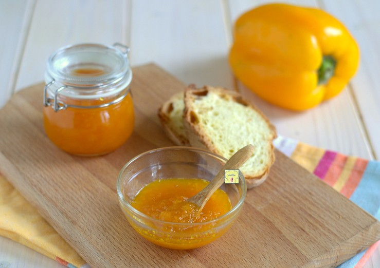 Confiture de poivrons jaunes