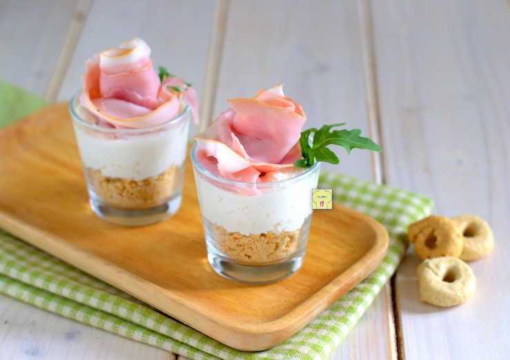 Mini cheesecake salées au speck cuit