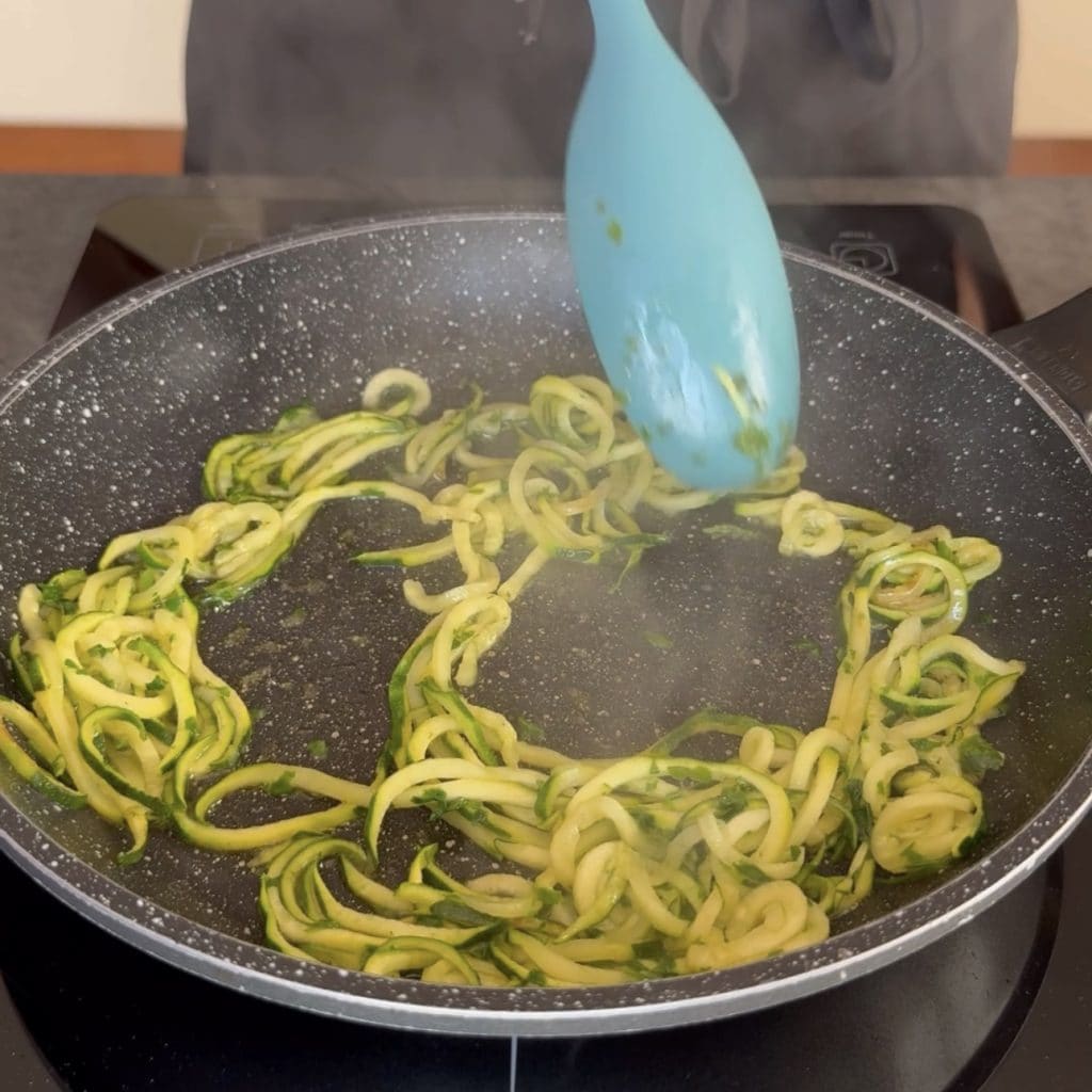 œufs aux courgettes