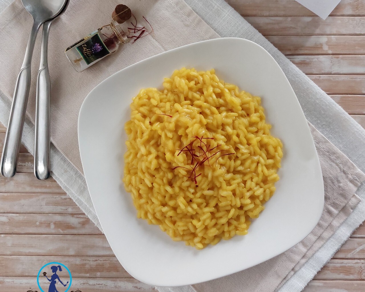 Risotto crémeux au safran