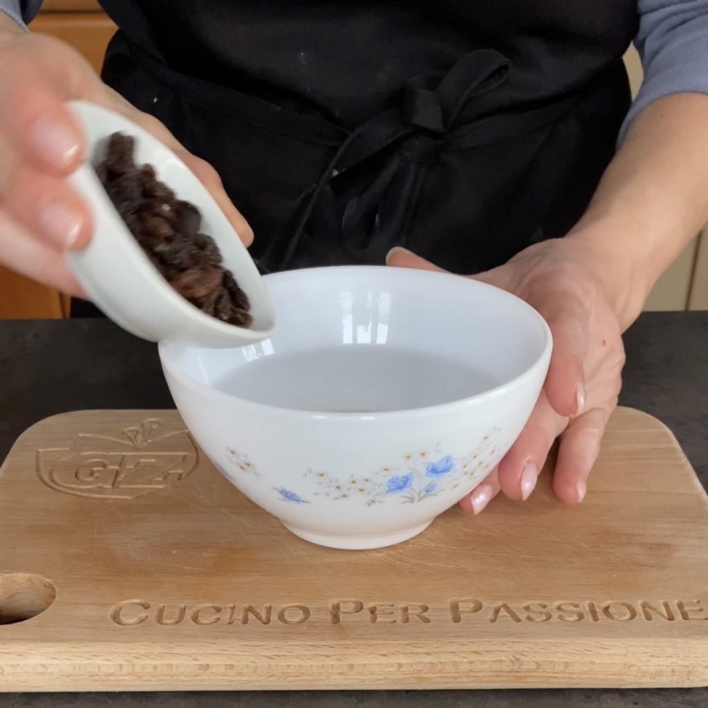 rouleau de pâte feuilletée aux pommes et confiture