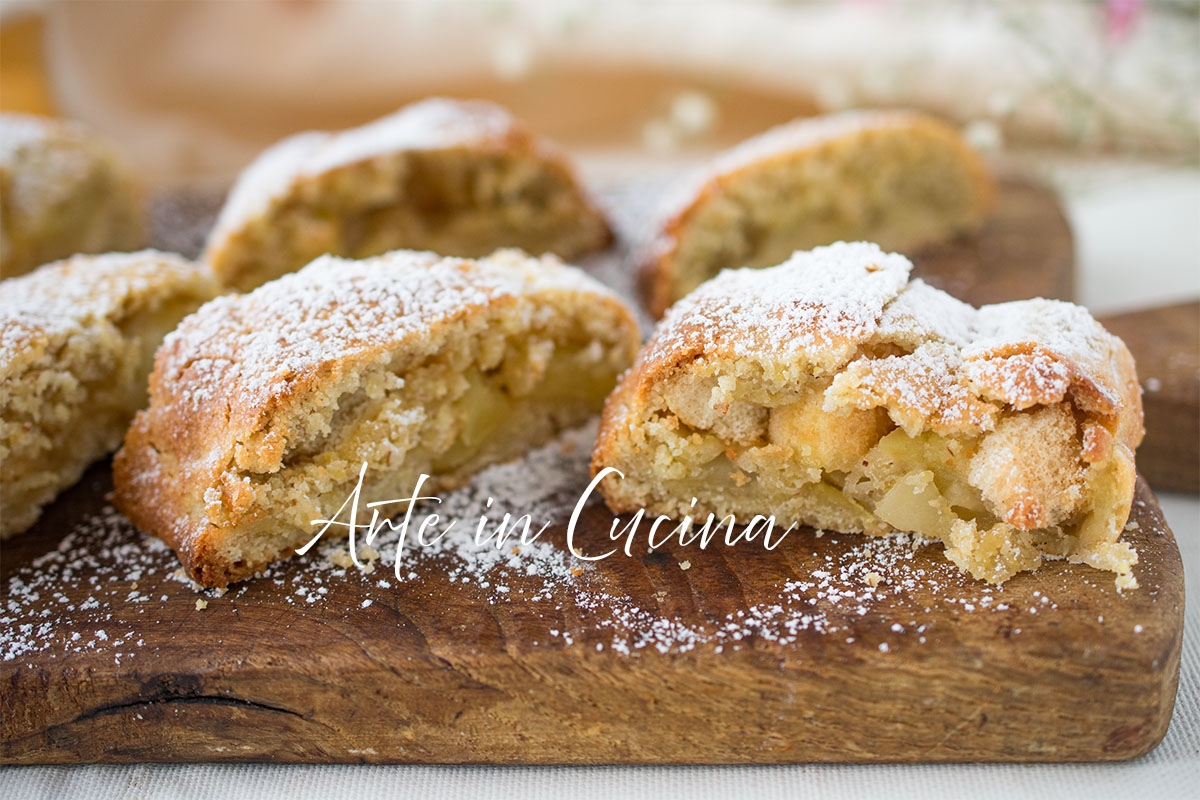 ROULEAUX de PÂTE SABLÉE aux POMMES