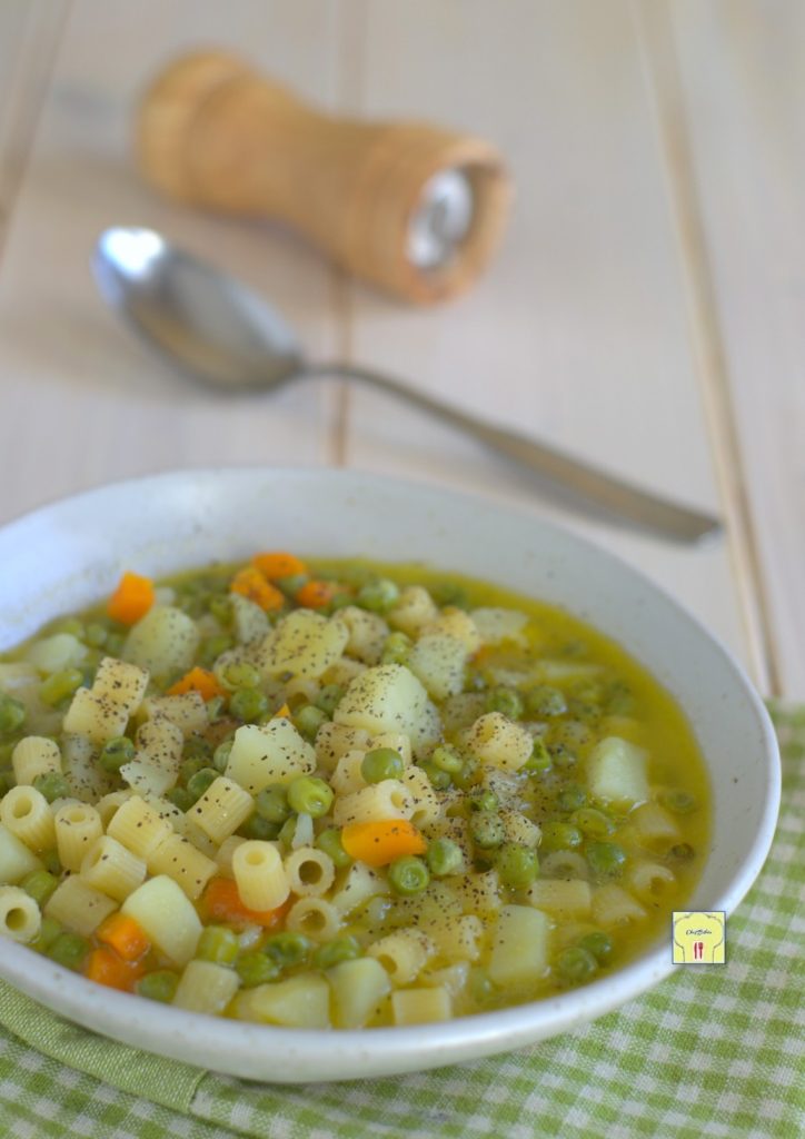 soupe de pâtes, pommes de terre et petits pois gp